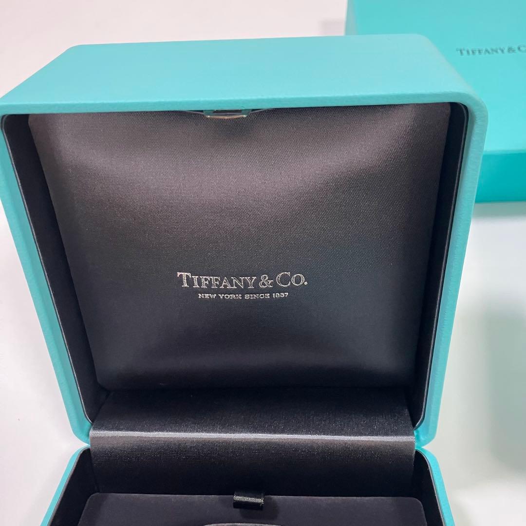 美品　ティファニー　バングルケース　空箱　現行品