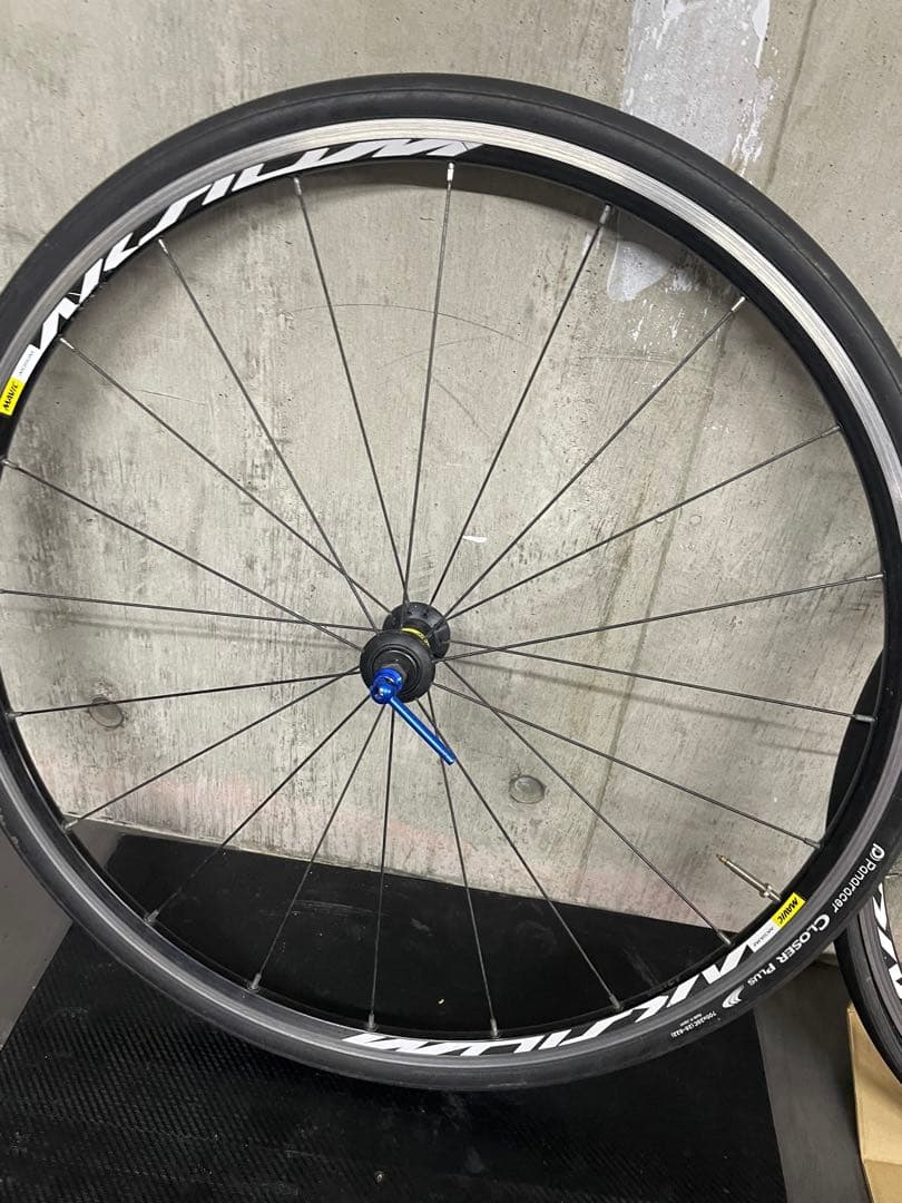 MAVIC アクシウム　前後セット　シマノフリー