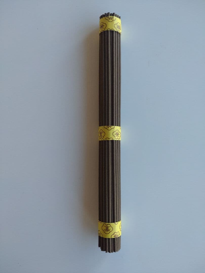 梅栄堂　伽羅　孔子木　中寸　桐箱　未使用品　線香