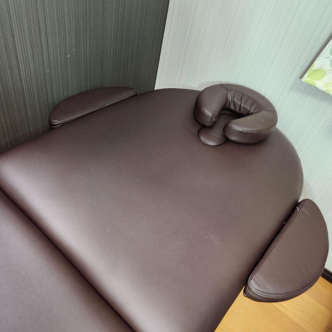 【美品】折りたたみ マッサージベッド Seven Beauty　UU-006