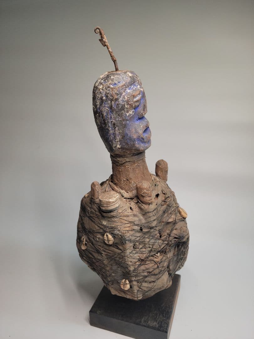 [ダキニ]アフリカ ヴードゥー 呪物 アフリカンアート 木彫り 彫刻