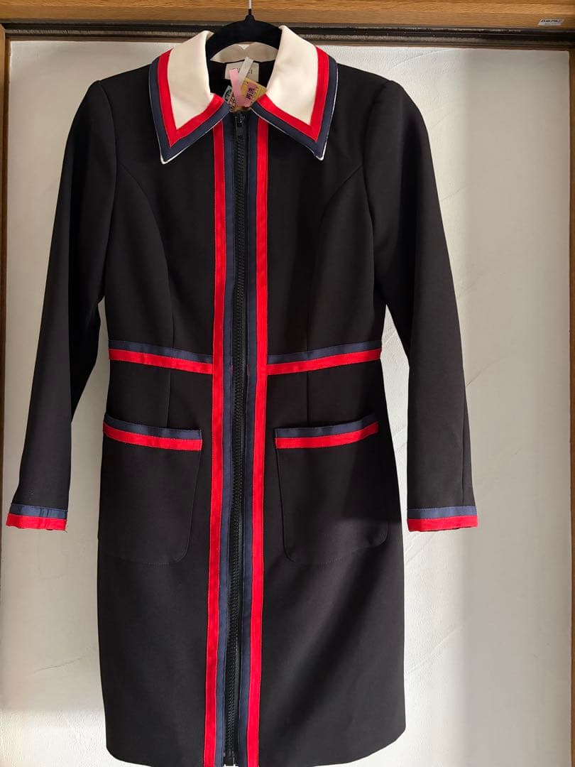 berkinab 様　GUCCI グッチレッド&ネイビーラインワンピースSサイズ