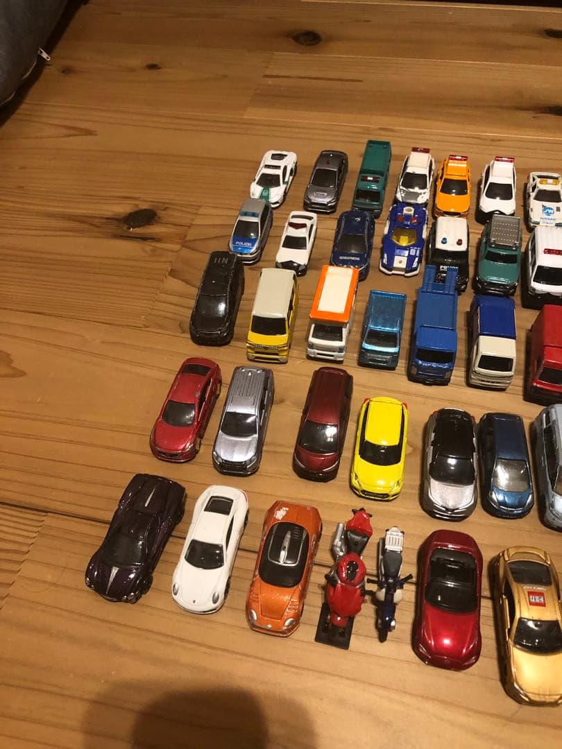 トミカ・ミニカー　約120台まとめ売り