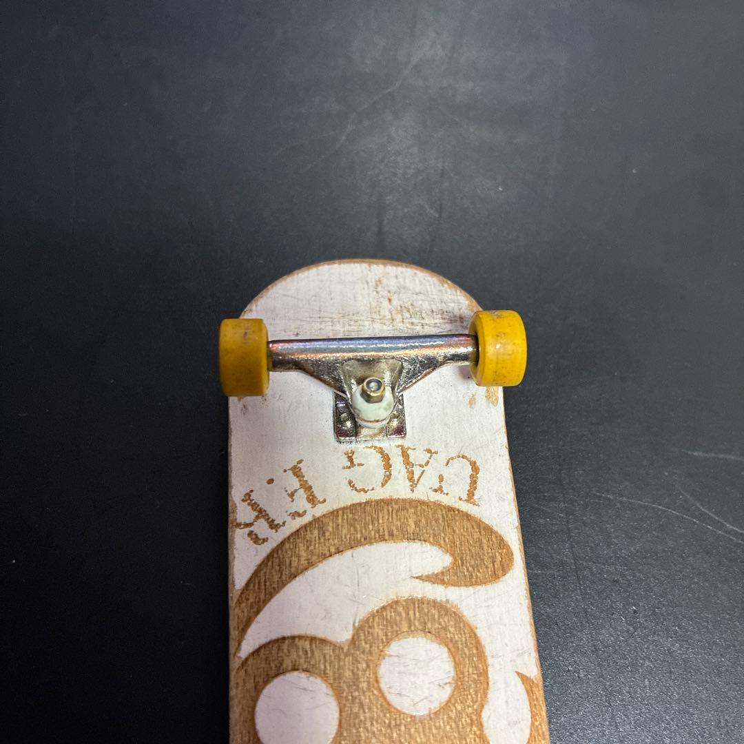 スケートボード uagfb oak