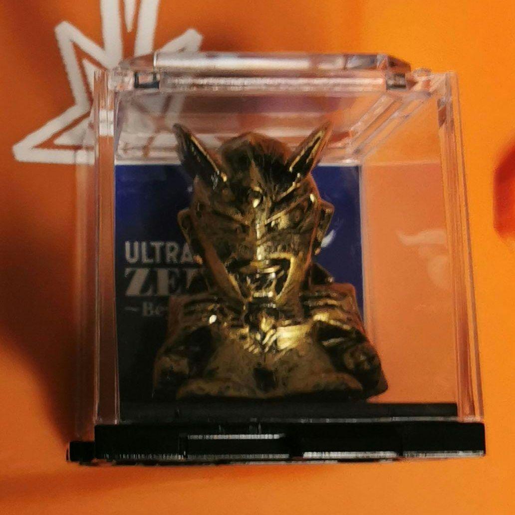 ウルトラマンゼロ　マント　15th　ケース付き EXPO限定　指人形　フィギュア