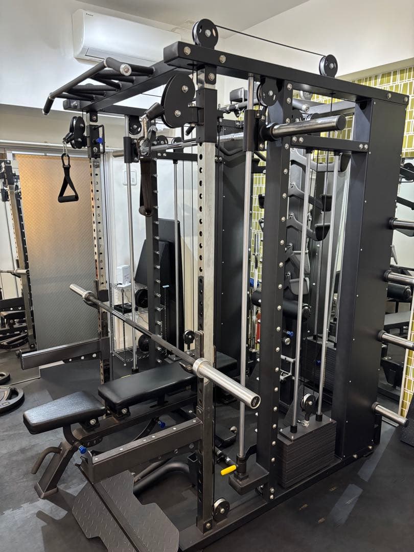 マルチスミスマシン