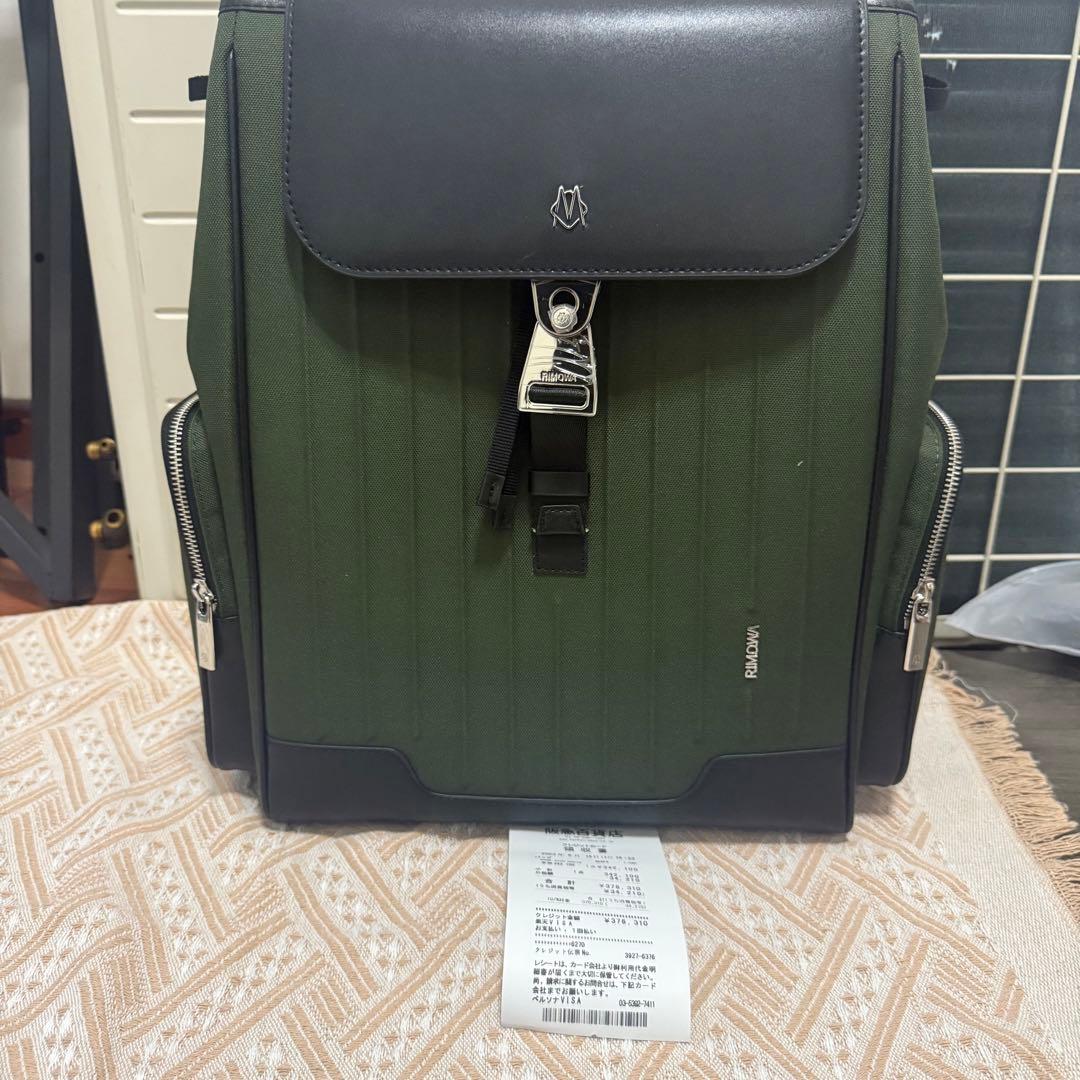 オリーブグリーン ナイロン バックパック