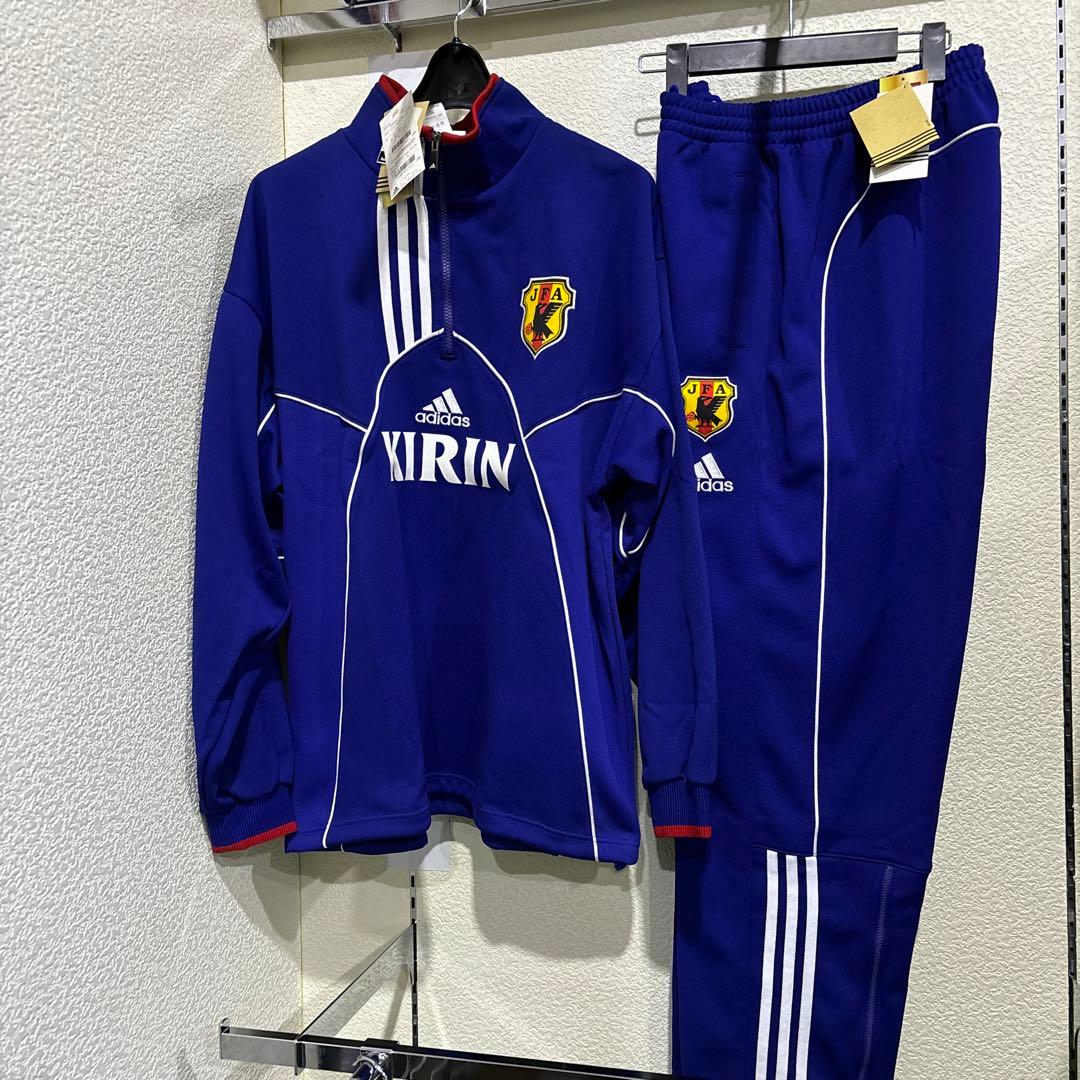 サッカー日本代表ジャージ上下新品ＫＩＲＩＮ
