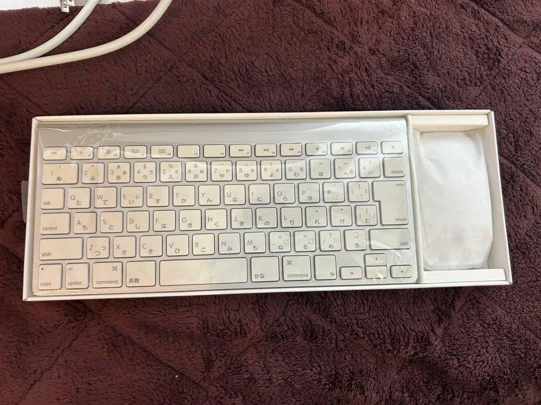 21.5インチ Apple iMac 大画面 キーボード・マウス付き