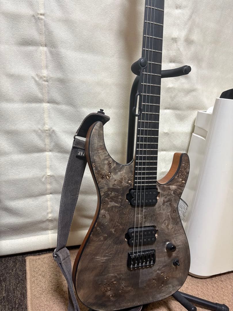 エレキギター　定価30万　初心者セット付き