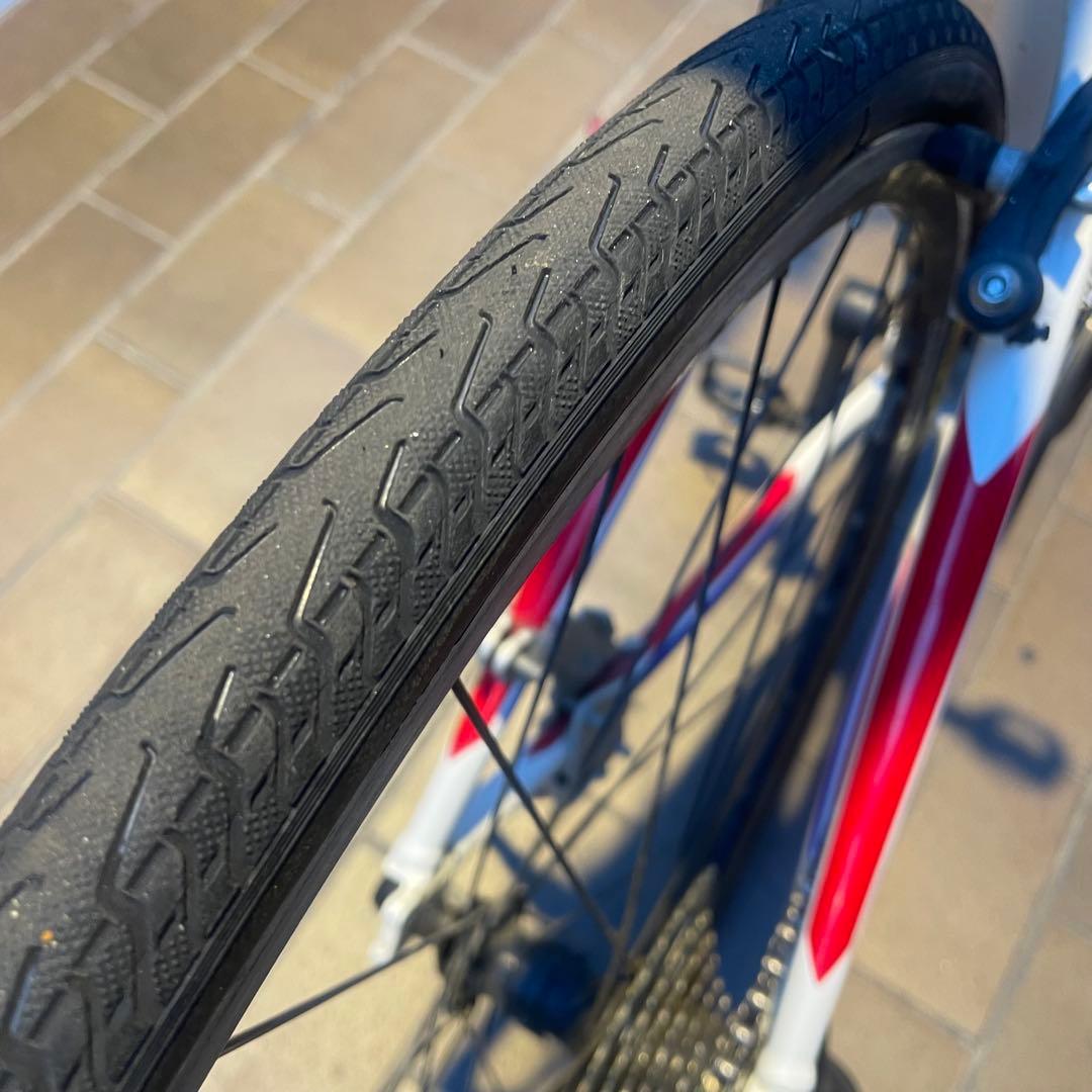 【極美品】 ジャイアント クロスター Sサイズ 2×8 タイヤとチェーン新品