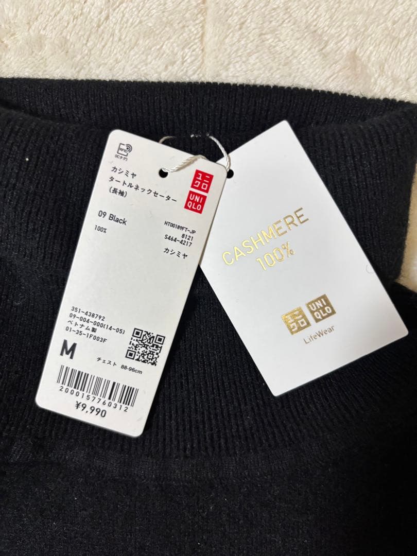 UNIQLO 100%カシミヤ タートルネックセーター Mサイズ ブラック