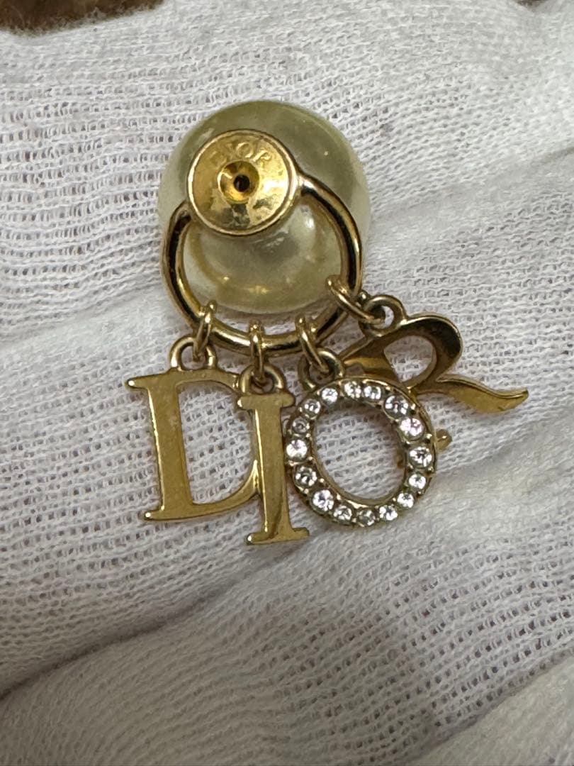 ⭐️専用Dior ディオール トライバル レジンパール クリスタル ゴールド 片耳