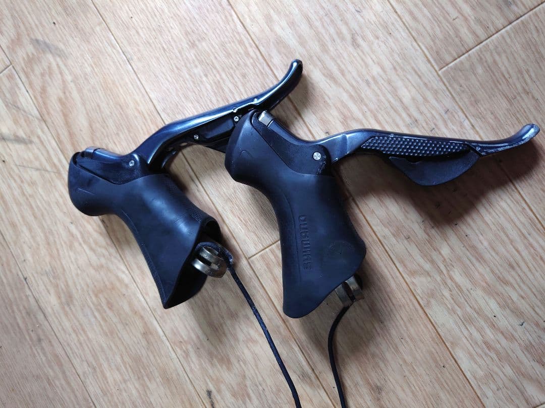 アルテグラDi2 6870 11速　電動コンポーネント　グループセット