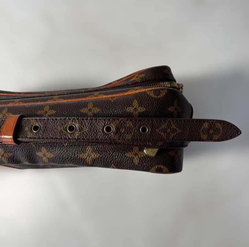 ルイヴィトン　LOUIS VUITTON ナイル　ショルダー　クロスボディバッグ