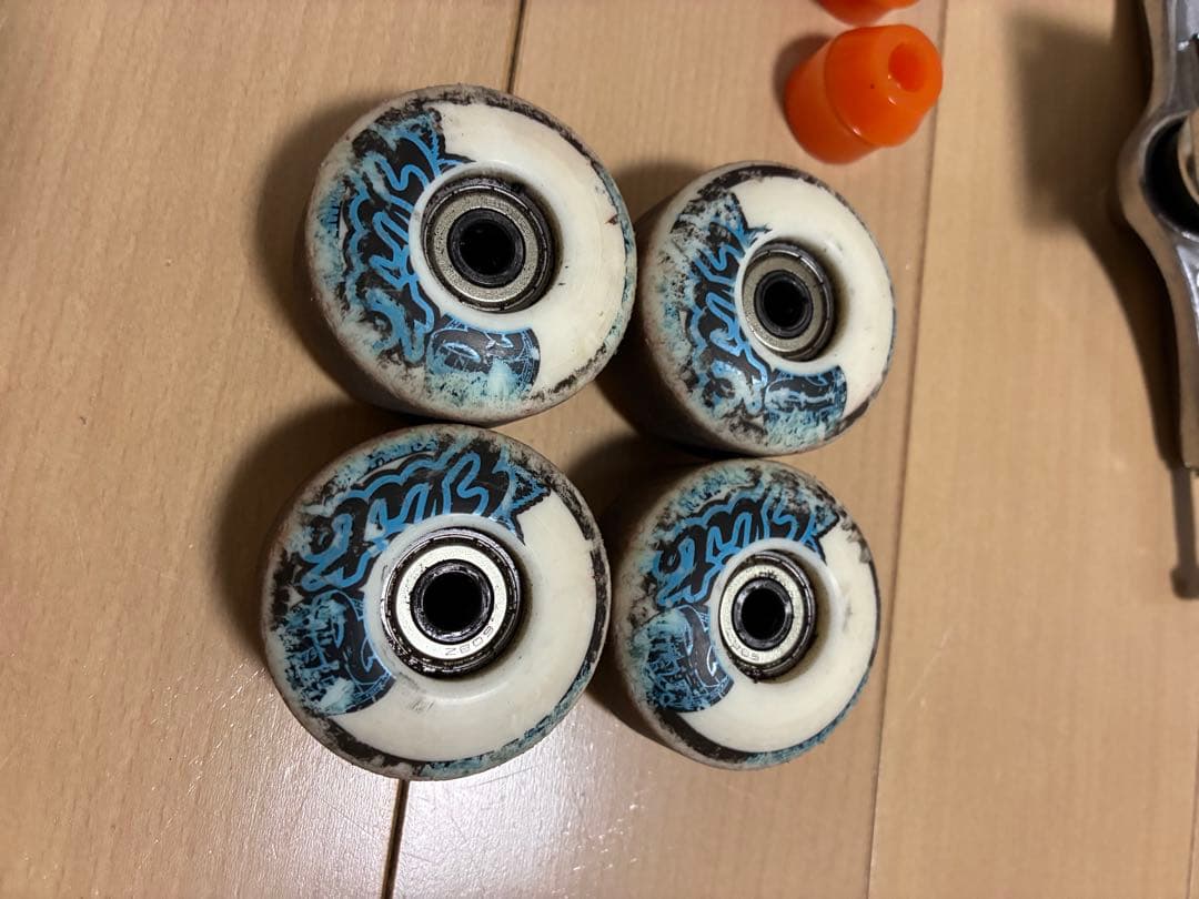 本格的セットアップ　スケートボード　美品セット　試し乗りのみ　すぐ遊べます