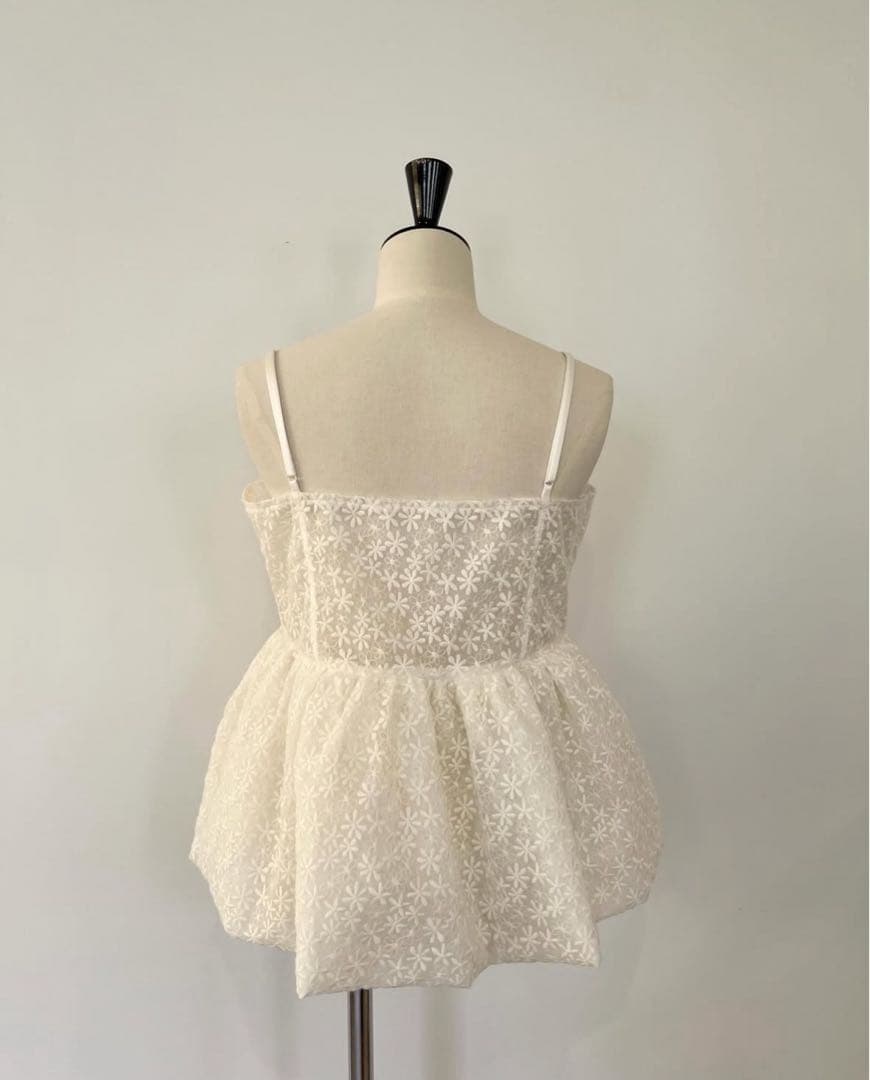 一度着用【rosymonster】 flora veil camisole 白