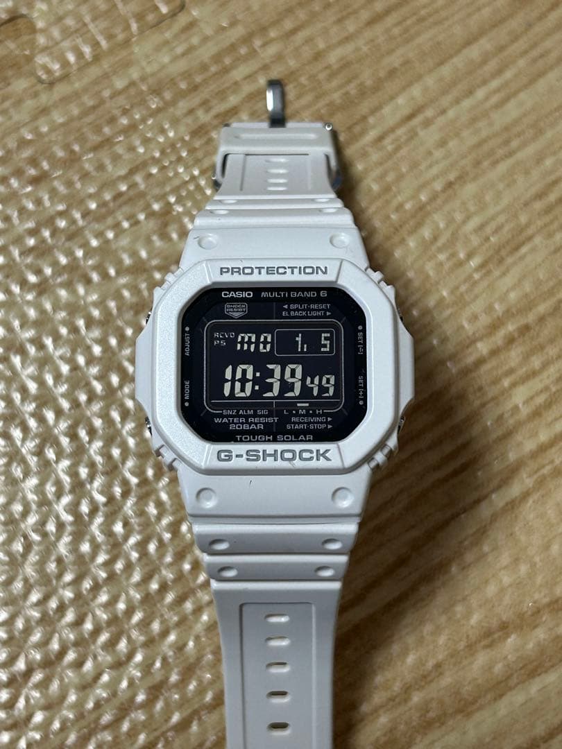 時計 g-shock GW-M5610MD