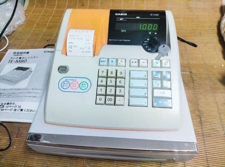 カシオレジスター　TE-M80　中古品　人気機種感熱紙　送料無料　001121