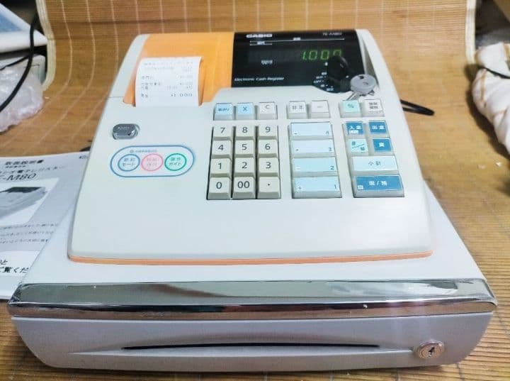 カシオレジスター　TE-M80　中古品　人気機種感熱紙　送料無料　001121