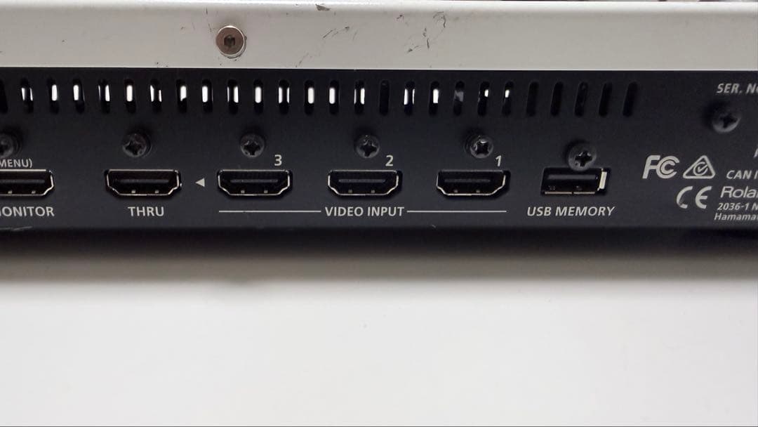 Roland VR-1HD スイッチャー