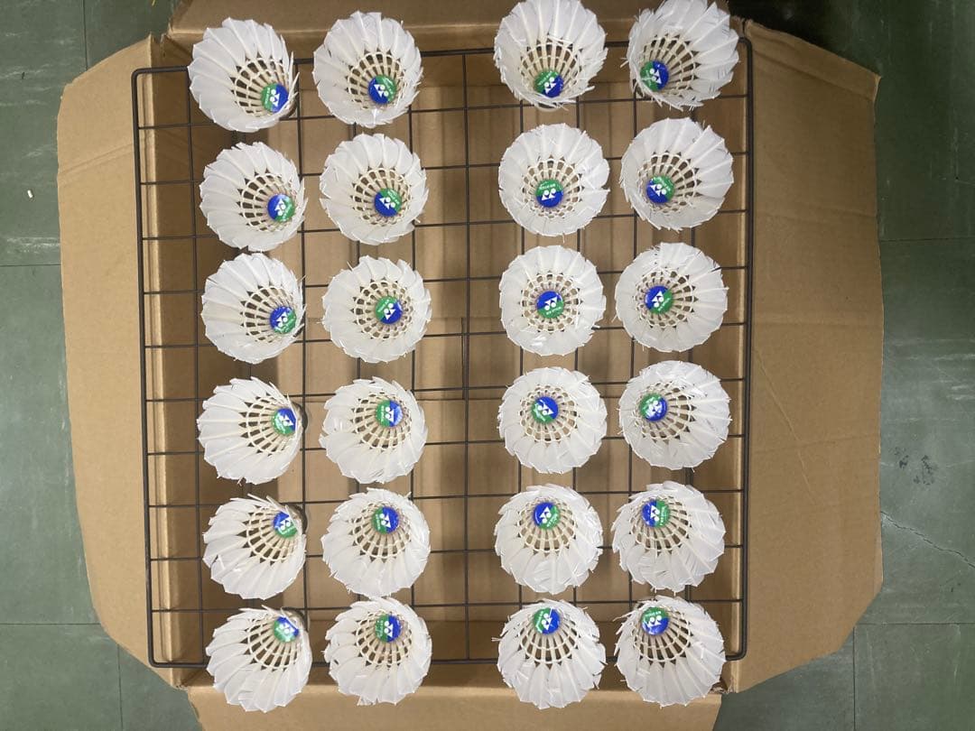 【美品】ニューオフィシャル　リペア済み　基礎打ち・ノック用シャトル120個