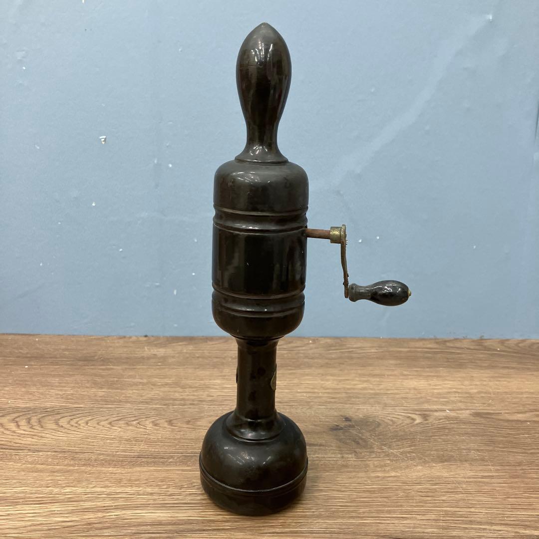 E-壁 希少 当時物 昭和レトロ 手回し式 肩たたき 手回し