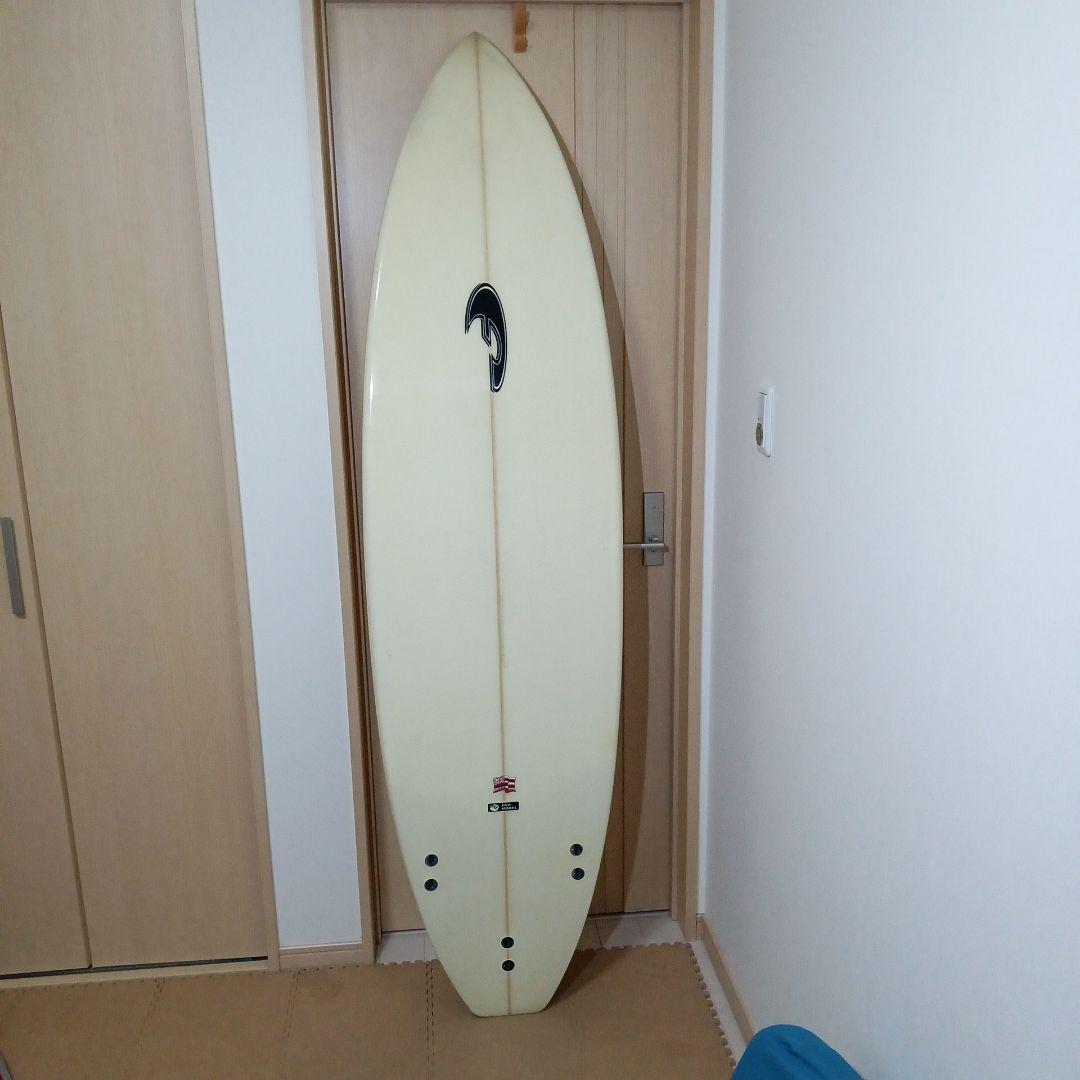 ☆FADE(フェイド)サーフボード　エッグモデル　6’6”　バフがけ　高浮力☆