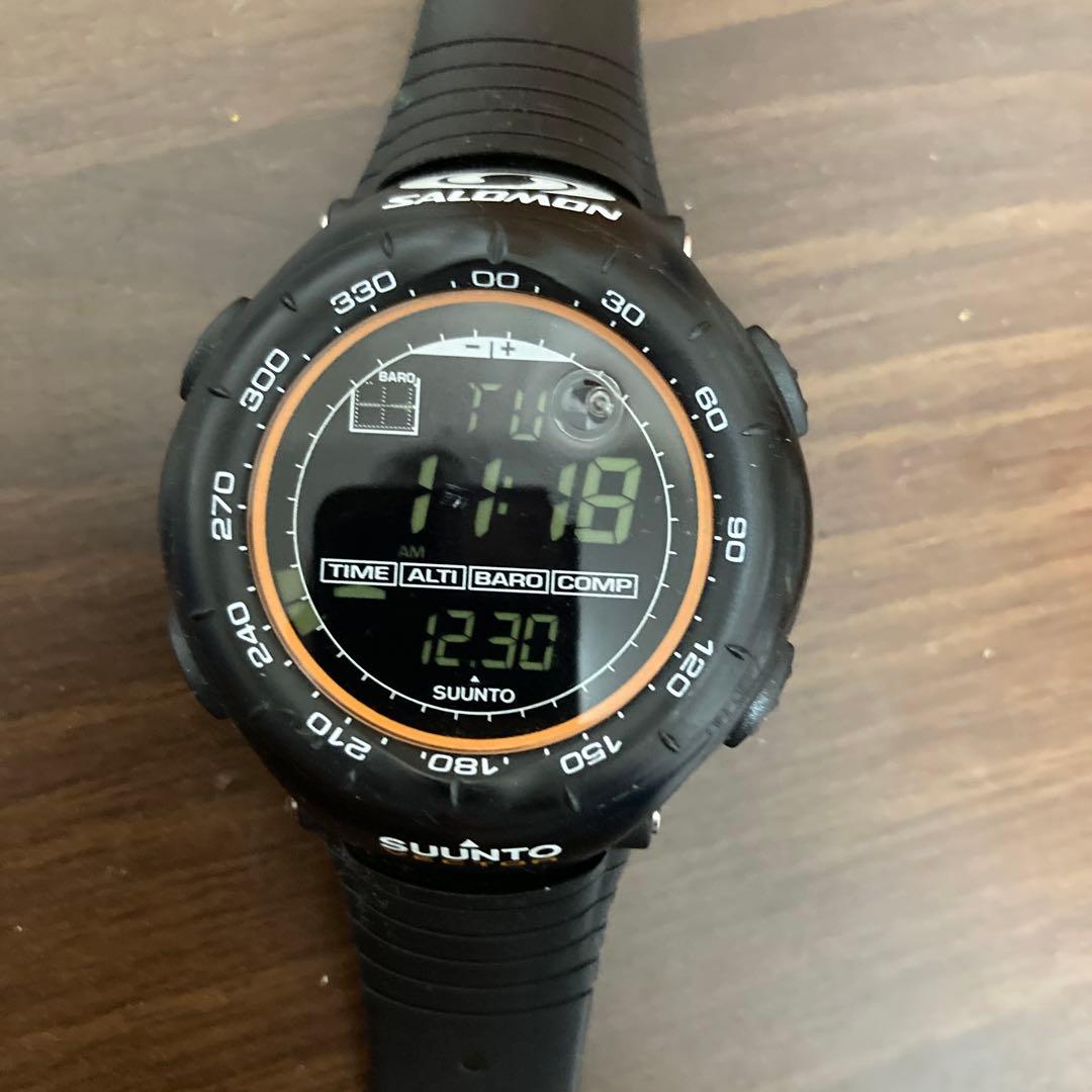 【レア】SUUNTO VECTOR SALOMONコラボ腕時計