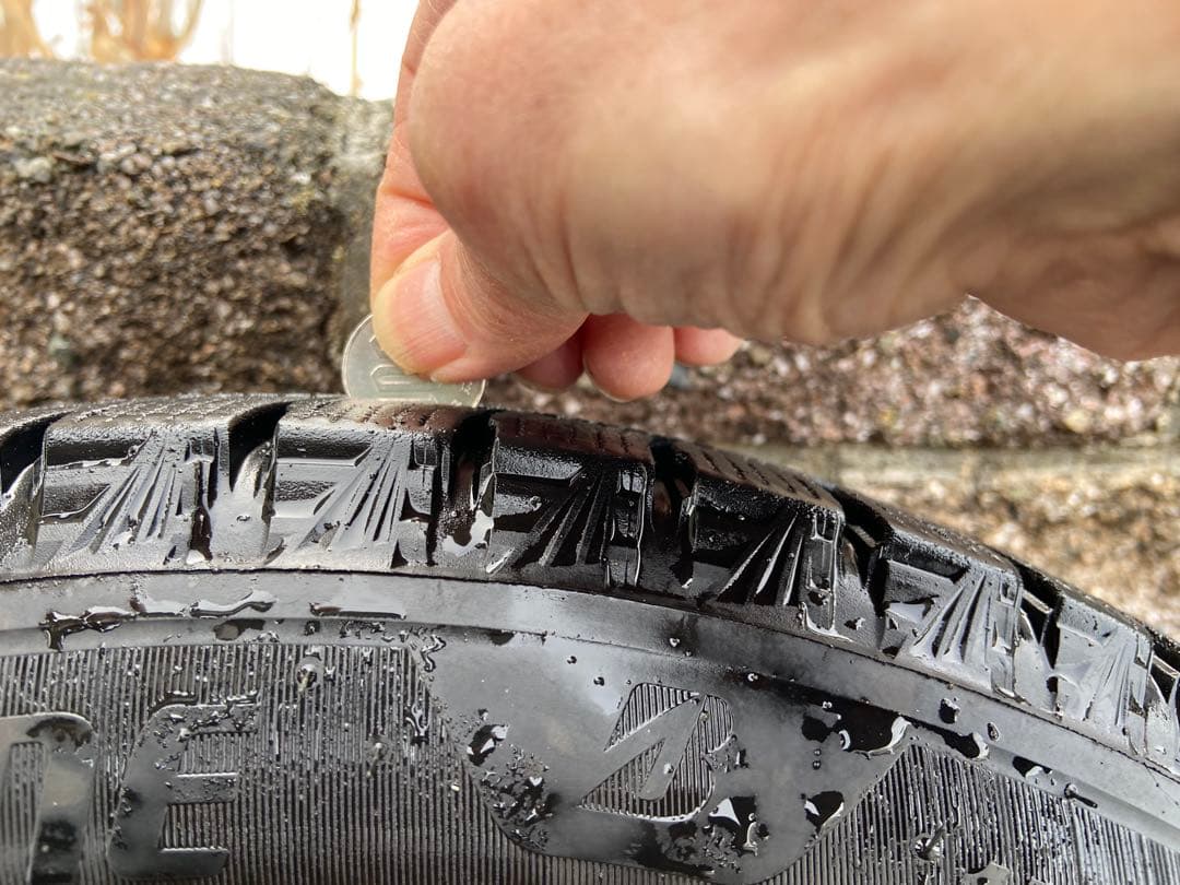 【送料込】ホイール付ブリザックVRX3♪155/65R14♪23年製♪２本その②