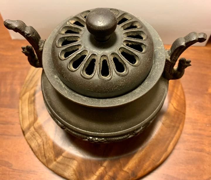 香炉 けやき台付 重量感あり 重いです