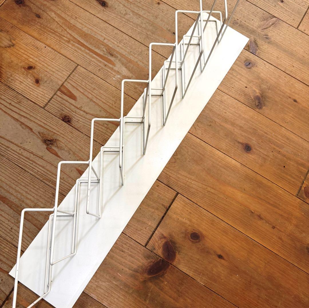 店舗用什器2点セット アクリル製ペンスタンド　鉄製ノートスタンド　本、雑誌なども