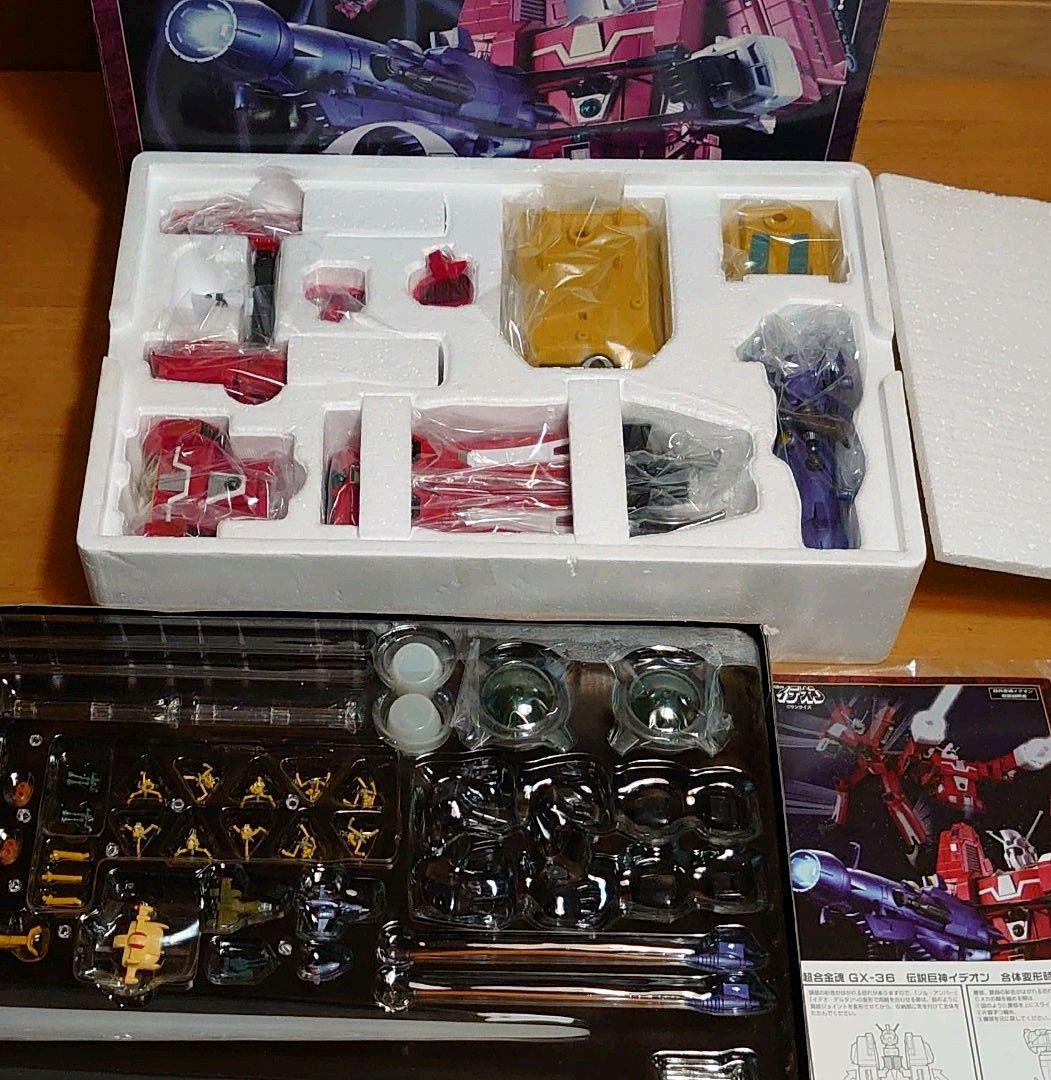 バンダイ　超合金魂GX-36　伝説巨神イデオン　ユウキ・コスモ他搭乗