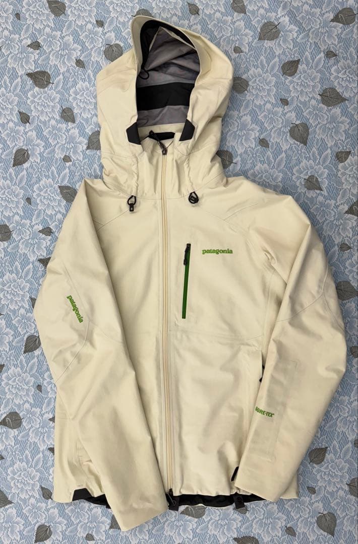 【マサ】patagonia スキー /スノーボードウェア 女性用 M