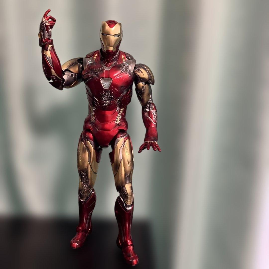 アメコミ IRON MAN BATTLE DAMAGED VERSION