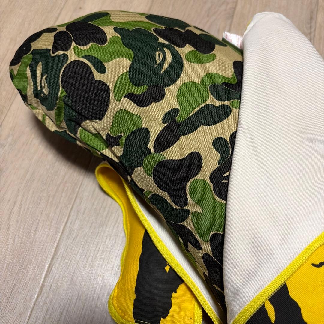 バナナクッション A Bathing Ape