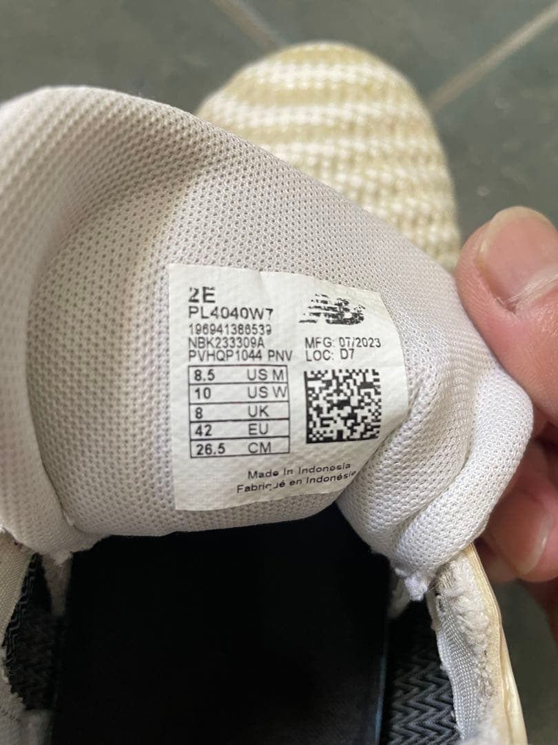 New Balance スパイク　ホワイト　ニューバランス