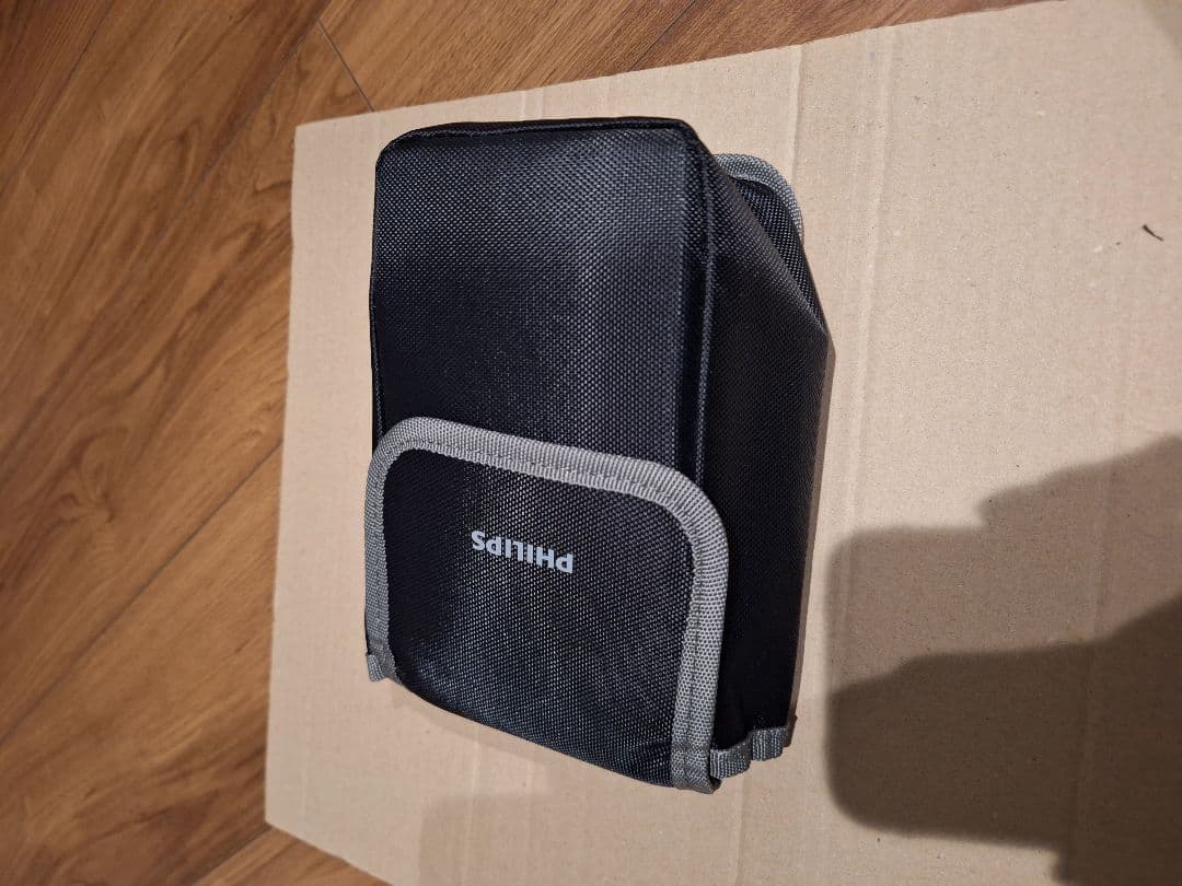 車　ジャンプスターター　PHILIPS　バッテリー上がりツール　箱無　早い者勝ち