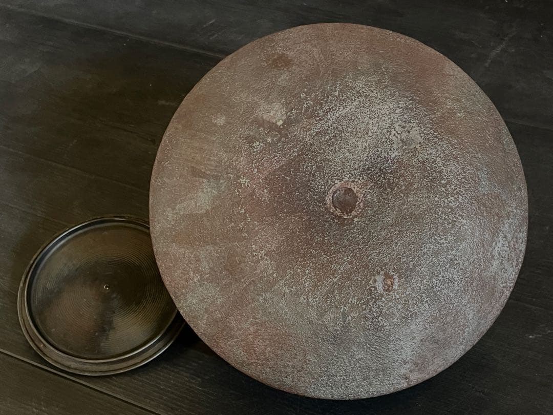 『母』 青海波地紋 唐犬釜 釜師 大國 藤兵衛 共箱 炉釜 茶道具（213F⑦）