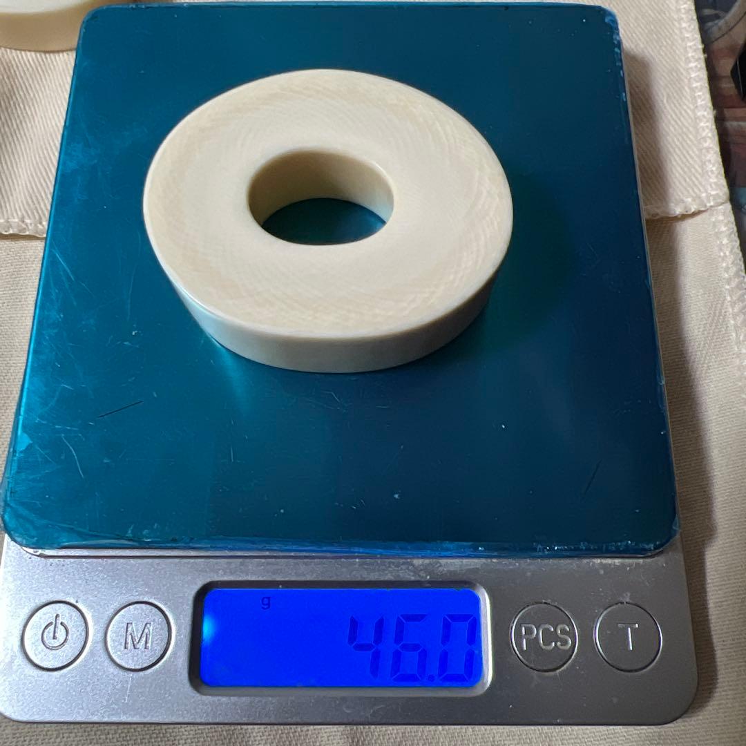 天然素材、鯨の歯風、抹香鯨風、歯類、根付重さ46g