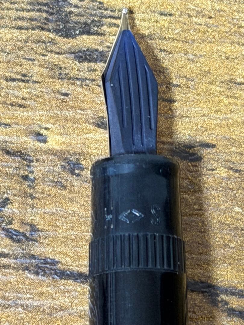 1980年製　初代　ジャスタス　14金　ゴールド　万年筆　パイロット　嵌合式　M