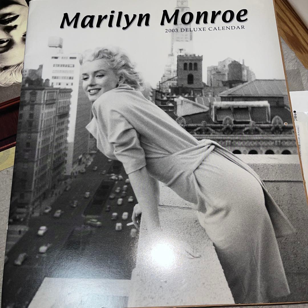 マリリン・モンロー ＆DVD &カレンダー&テレフォンカード&グッズセット