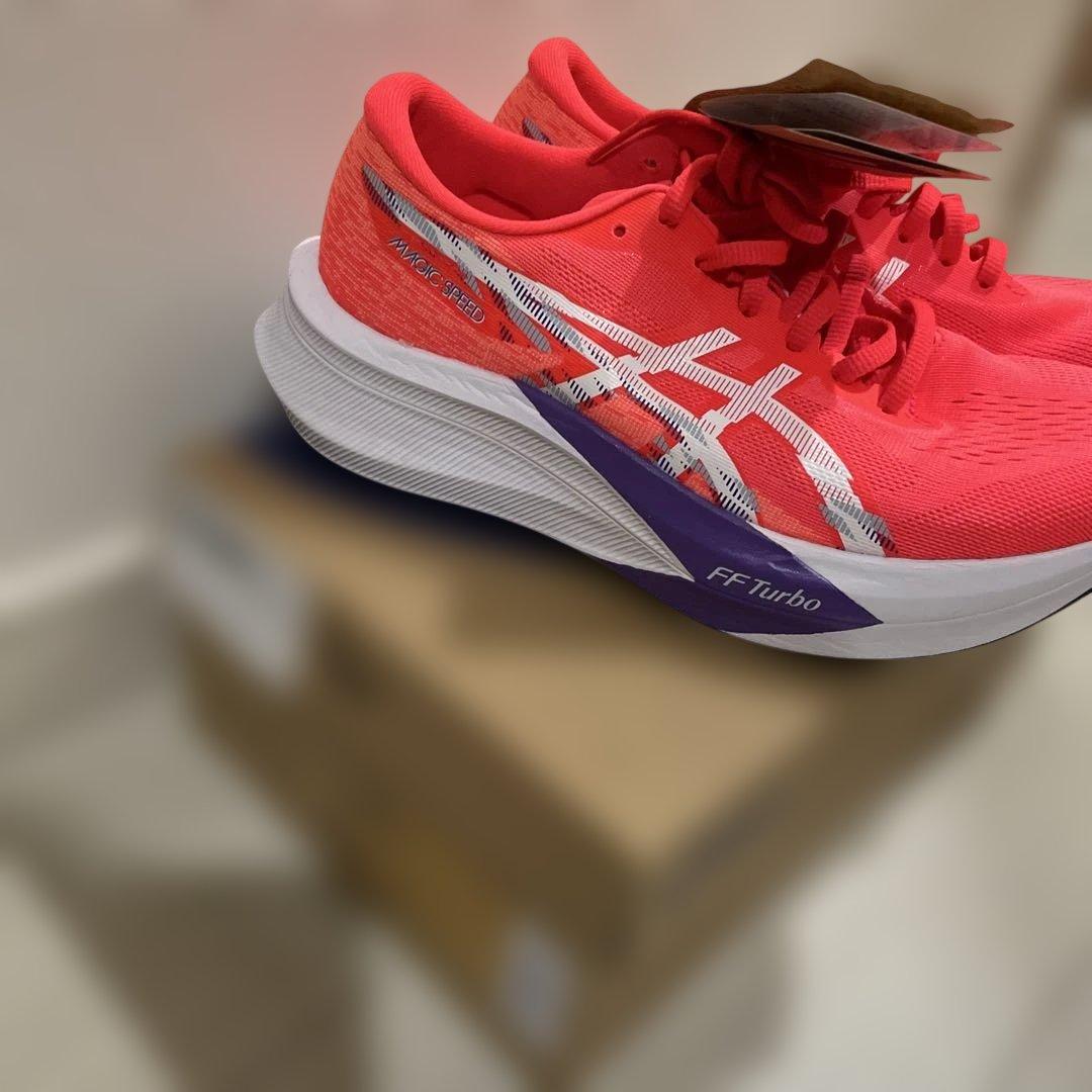 【新品】アシックス　マジックスピード4 25.0㎝