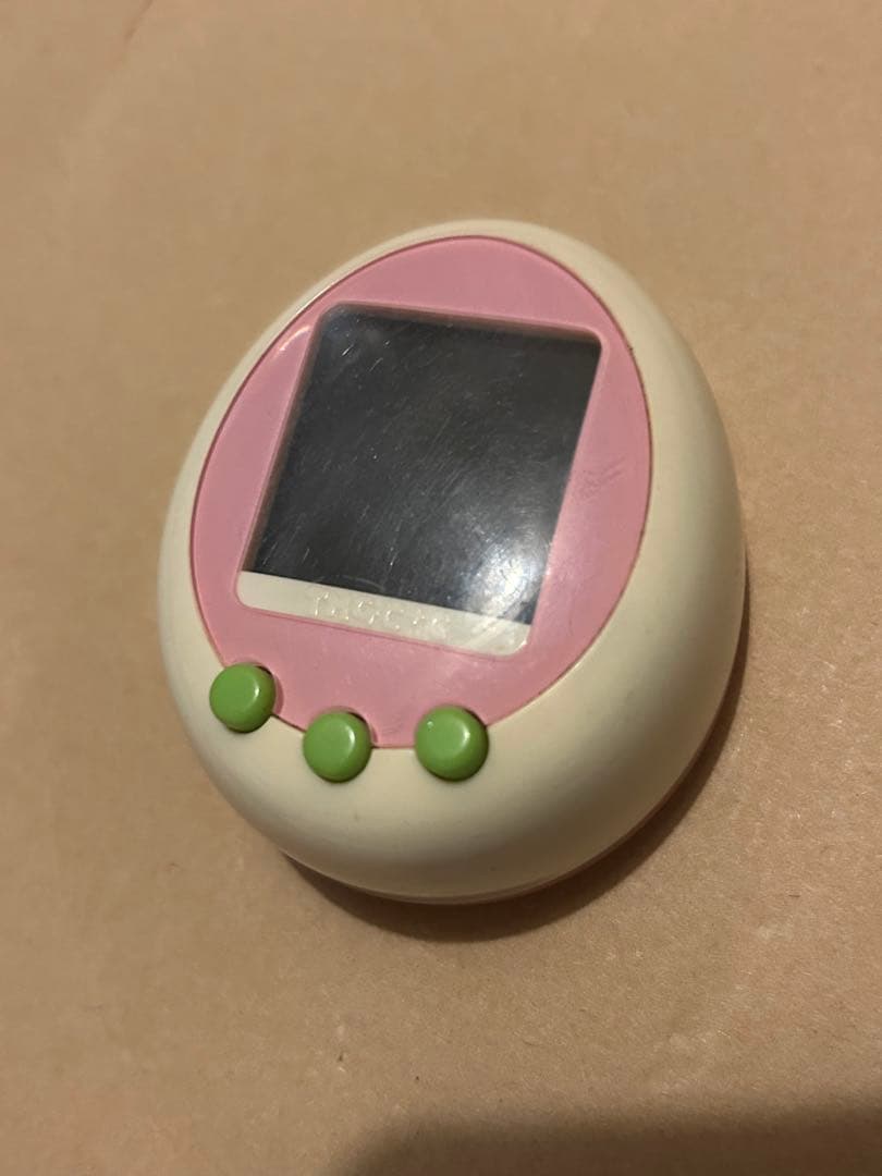 たまごっちプラスカラー　クリーム