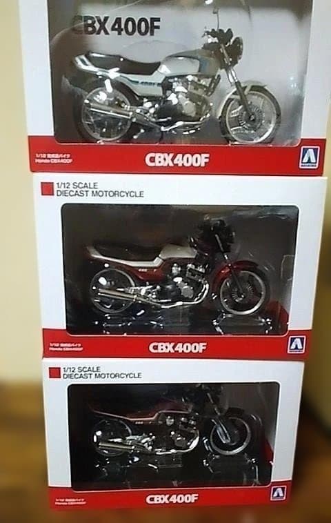 アオシマ(スカイネット) 1/ 12 完成品 Honda CBX400F 3台