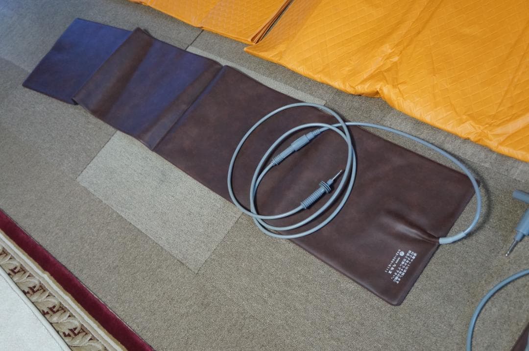 パワーヘルス　通電マット　2種　絶縁マット2枚