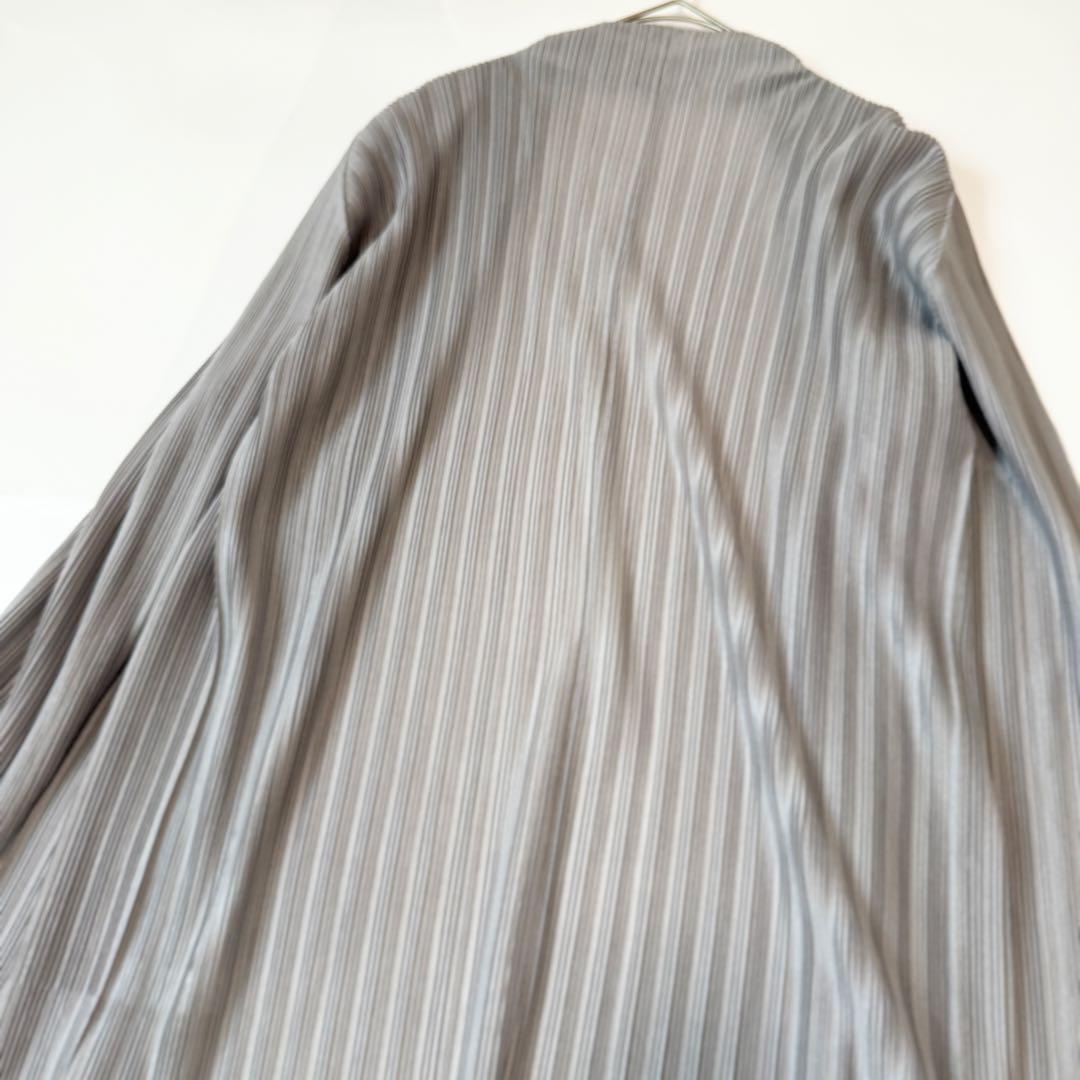 プリーツプリーズ イッセイミヤケ　長袖　ロングカーディガン　グレー　サイズ3