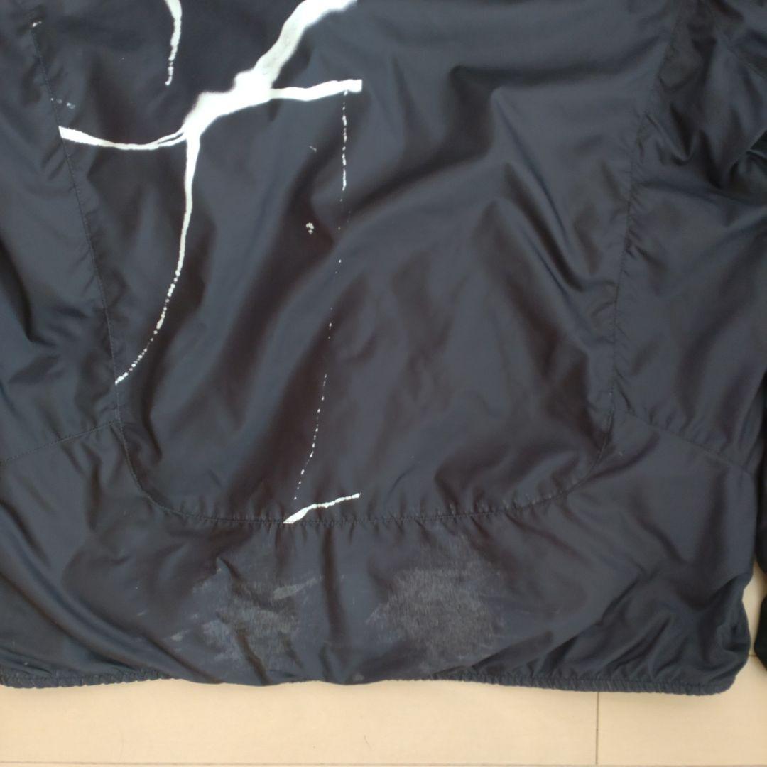 futura DESCENTE ナイロンジャケット フード付き