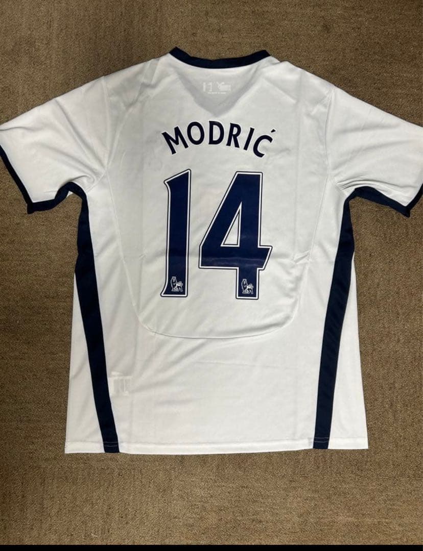 トッテナム・ホットスパー MODRIĆ 14 シャツ Lサイズ