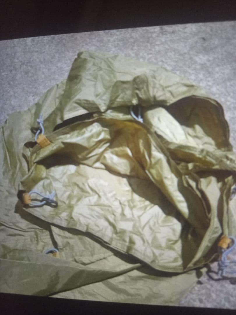 ソロキャンプにオススメの4点セットです　テント、タープ、テーブル、焚き火台